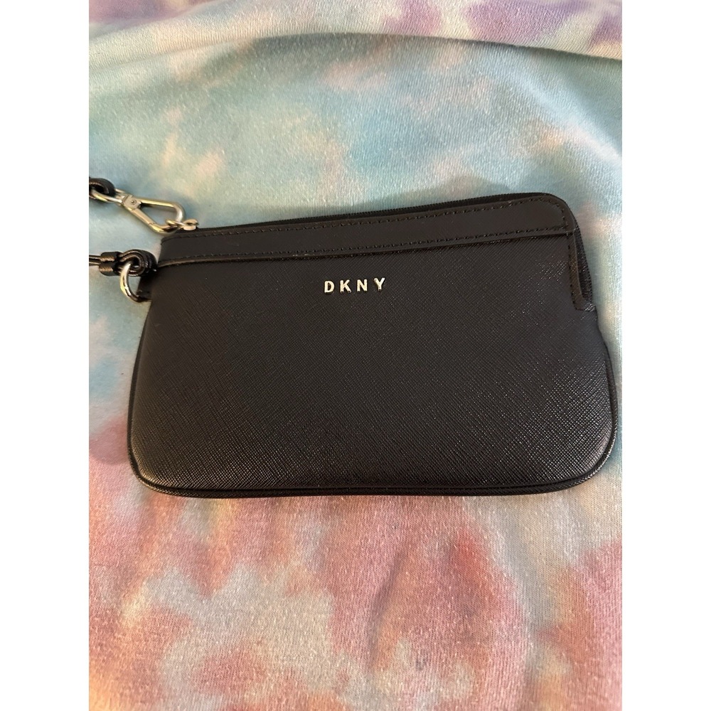 DKNY Women's Bryant Wristlet‎ Clutch Wallet Black Saffiano Leather